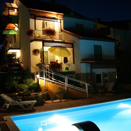 Apart Hévízi Ház Heviz Exterior foto
