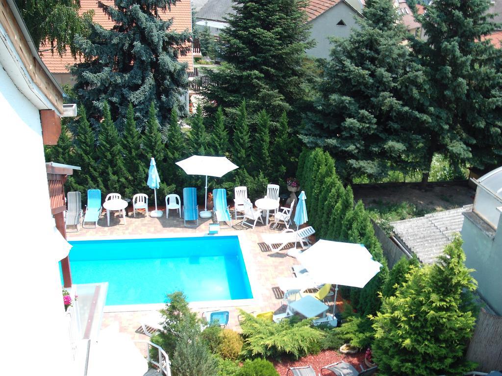 Apart Hévízi Ház Heviz Exterior foto