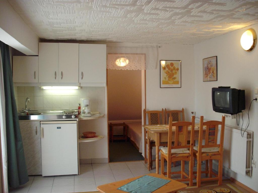 Apart Hévízi Ház Heviz Quarto foto